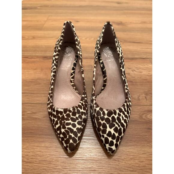 Vince Camuto Animal Print Cow Hair Kitten Heel Pointed Toe Pump 7 - Picture 1 of 9